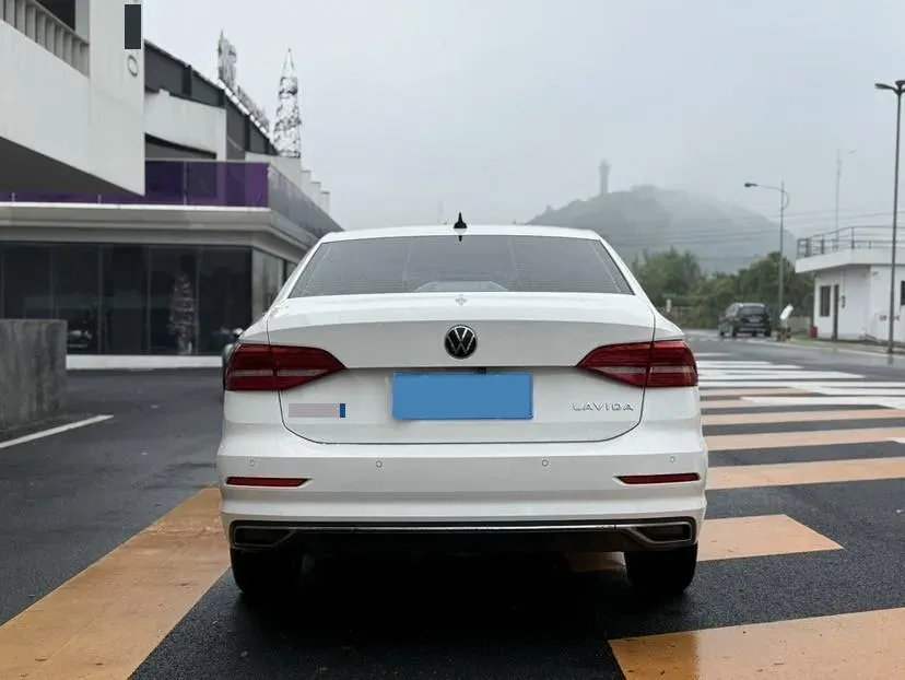 2021 Volkswagen Lavida 1.5L 113HP L4 6AT,autocango,china used car exporter,china ev exporter,chinese used car exporter,chinese used ev exporter