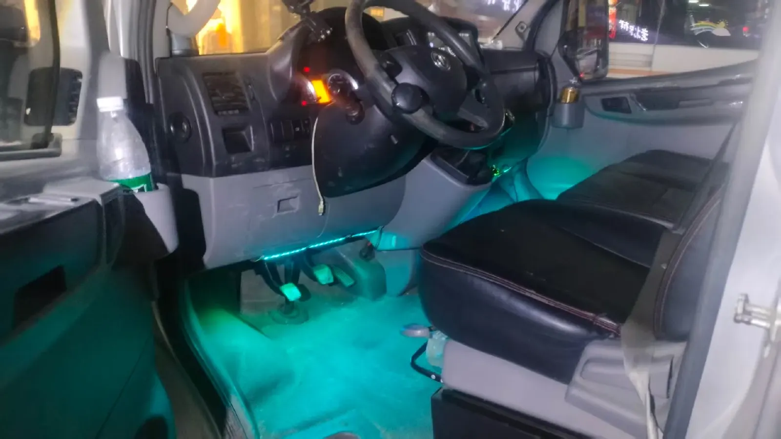 2018 DongFeng DFAC YuFeng 2.3T 110HP L4 6MT,autocango,china used car exporter,china ev exporter,chinese used car exporter,chinese used ev exporter