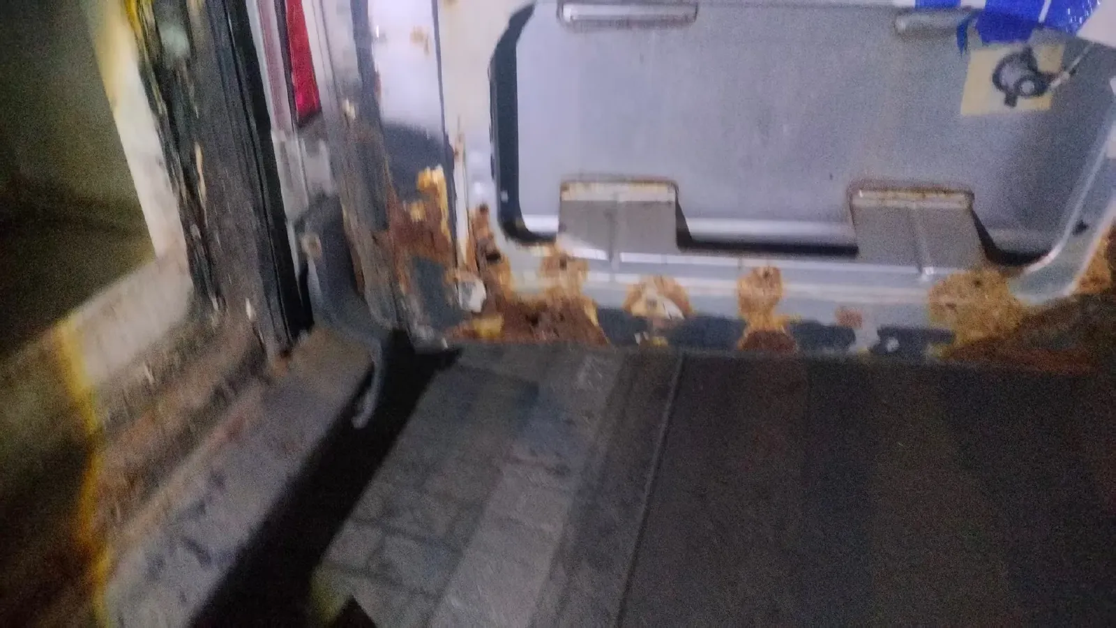 2018 DongFeng DFAC YuFeng 2.3T 110HP L4 6MT,autocango,china used car exporter,china ev exporter,chinese used car exporter,chinese used ev exporter