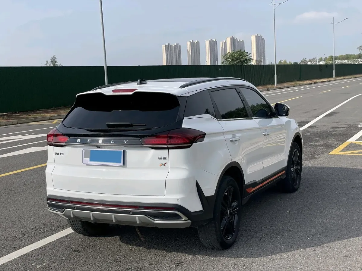 2022 Geely Azkarra 1.8T 184HP L4 7DCT,autocango,china used car exporter,china ev exporter,chinese used car exporter,chinese used ev exporter