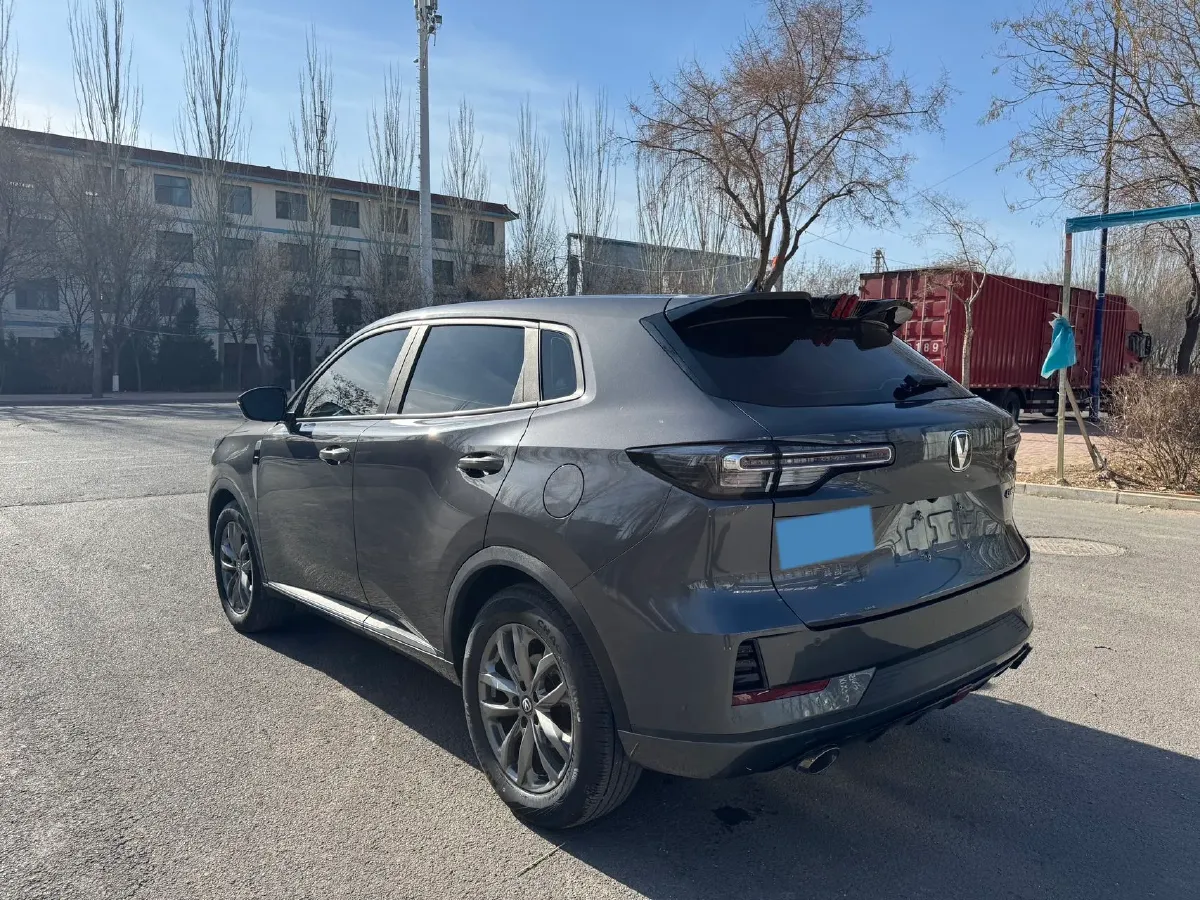 2023 ChangAn CS55 Plus 1.5T 188HP L4 7DCT,autocango,china used car exporter,china ev exporter,chinese used car exporter,chinese used ev exporter