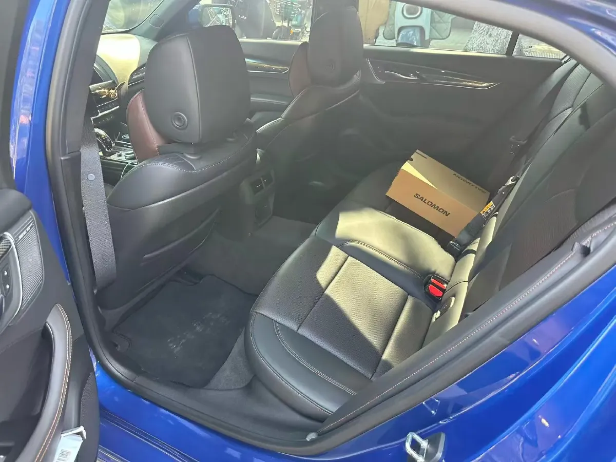 2020 Cadillac CT5 2.0T 241HP L4 10AT,autocango,china used car exporter,china ev exporter,chinese used car exporter,chinese used ev exporter