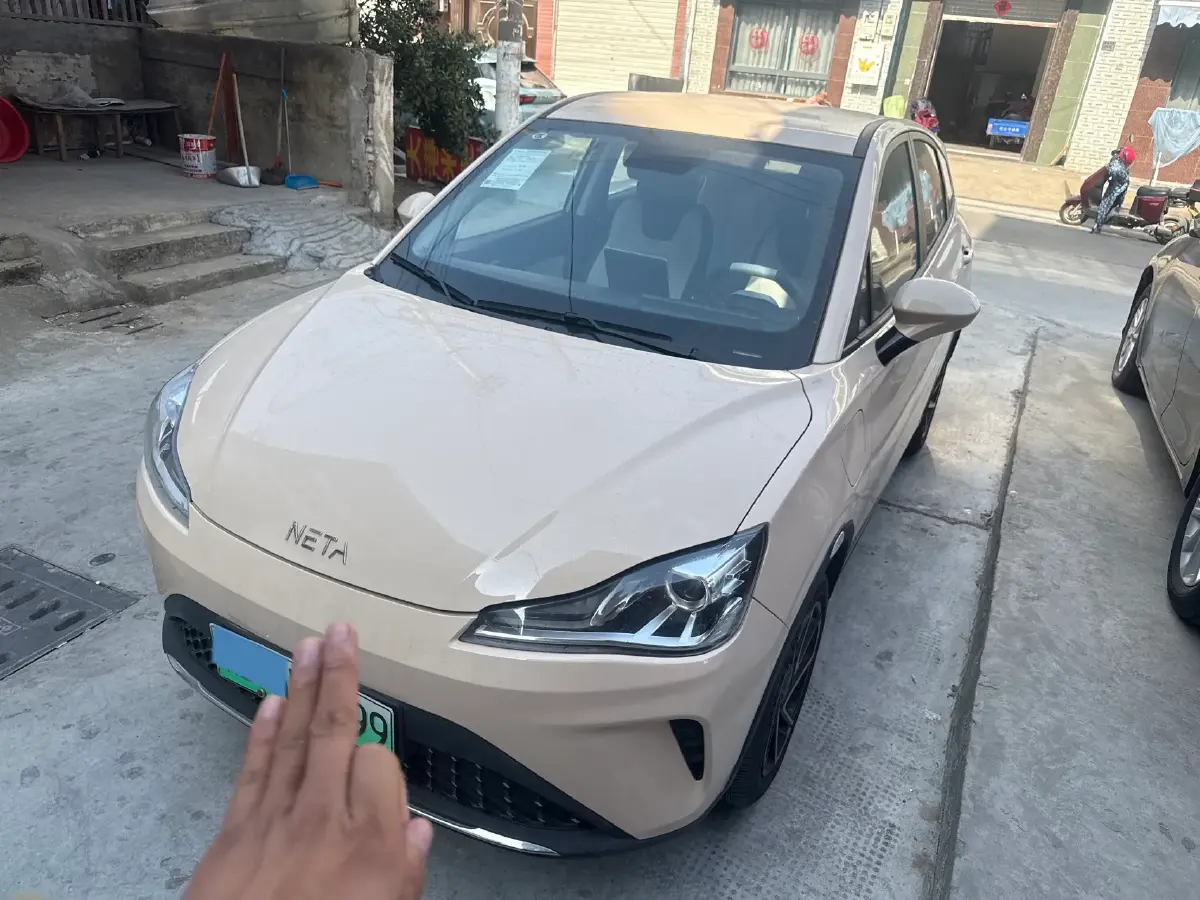 2023 Neta AYA BEV