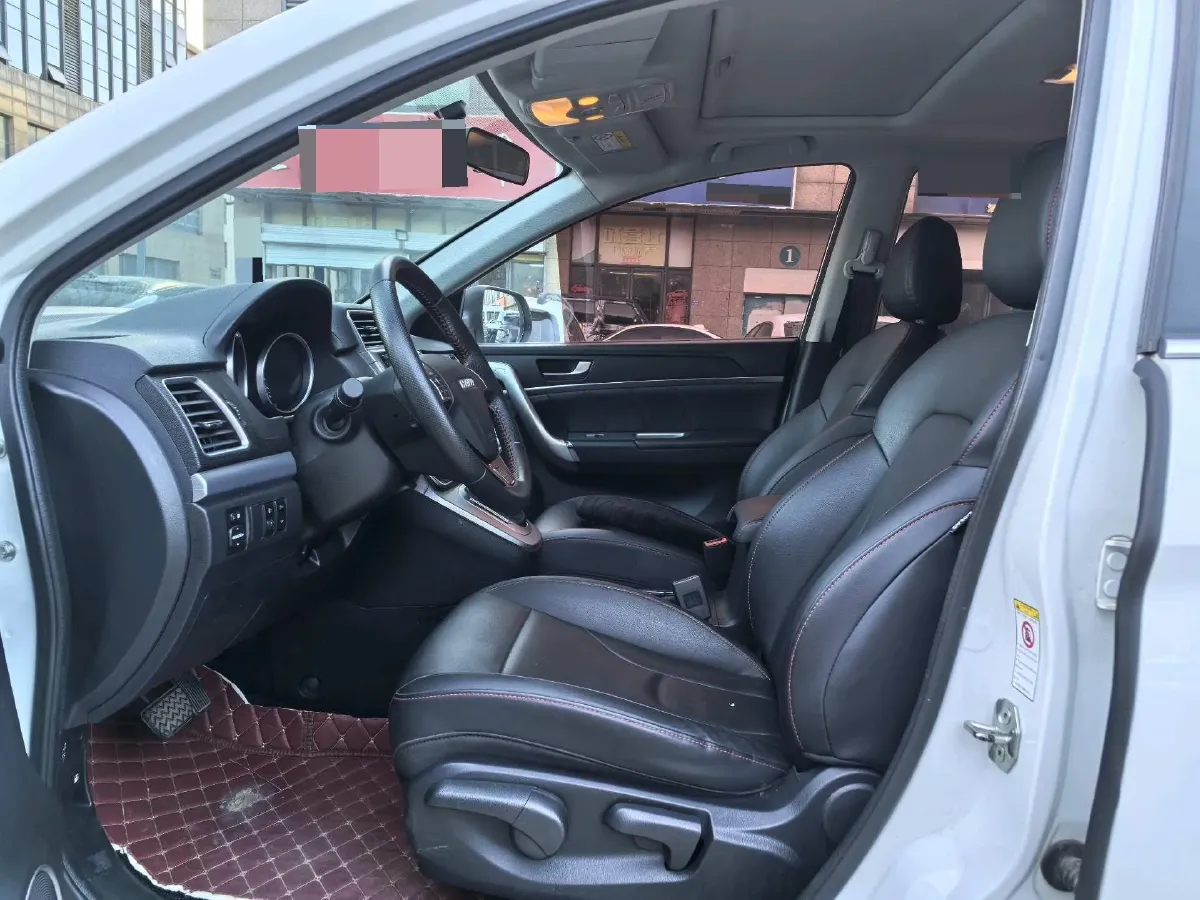 2019 Haval M6 1.5T 150HP L4 7DCT,autocango,china used car exporter,china ev exporter,chinese used car exporter,chinese used ev exporter