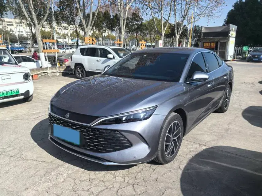 2024 BYD QinL 1.5L 101HP L4 E-CVT PHEV 15.87KWH