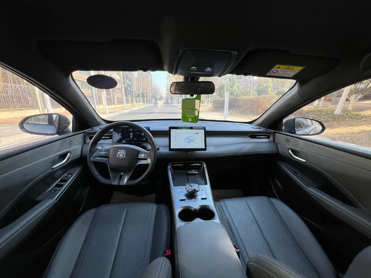 2025 BYD Qin Plus 1.5L 101HP L4 E-CVT PHEV 7.68KWH,autocango,china used car exporter,china ev exporter,chinese used car exporter,chinese used ev exporter