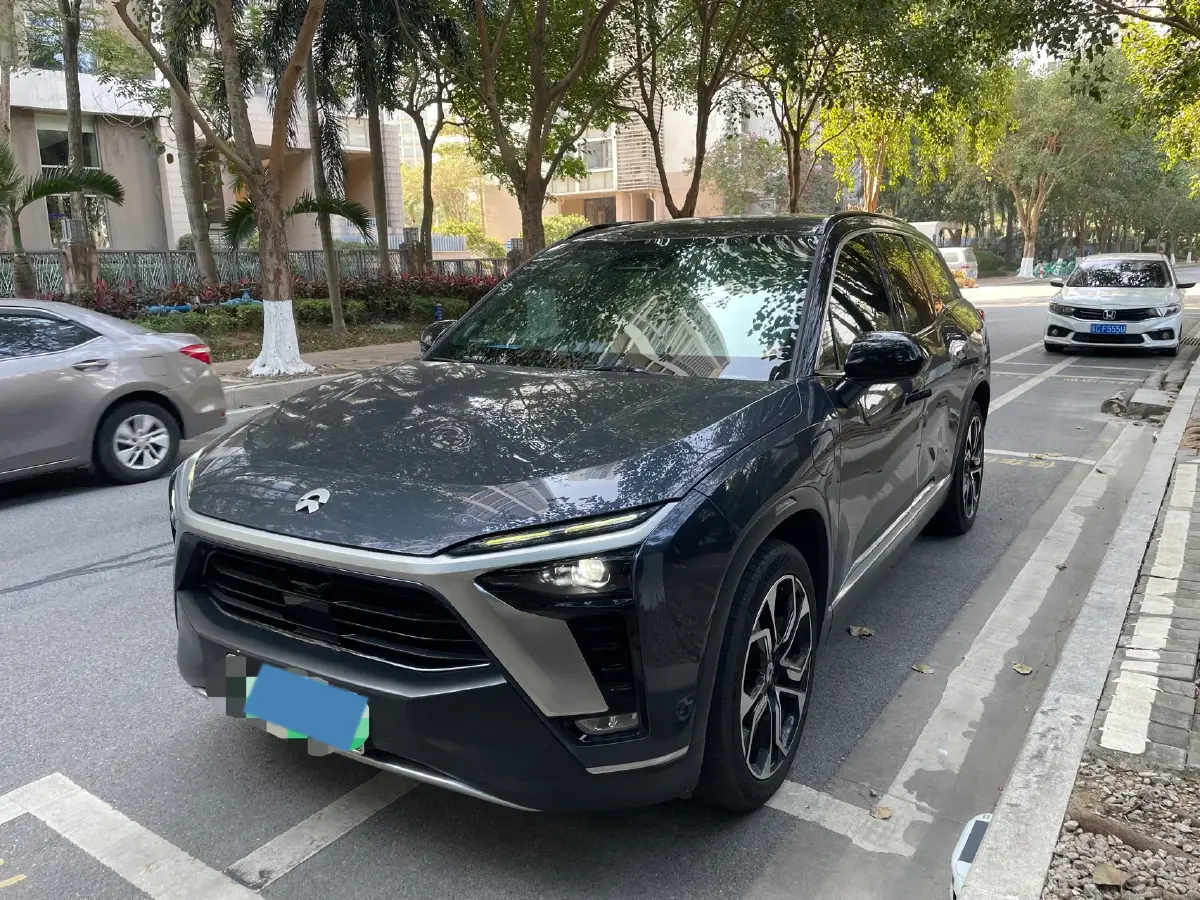 2022 NIO ES8 BEV 100KWH