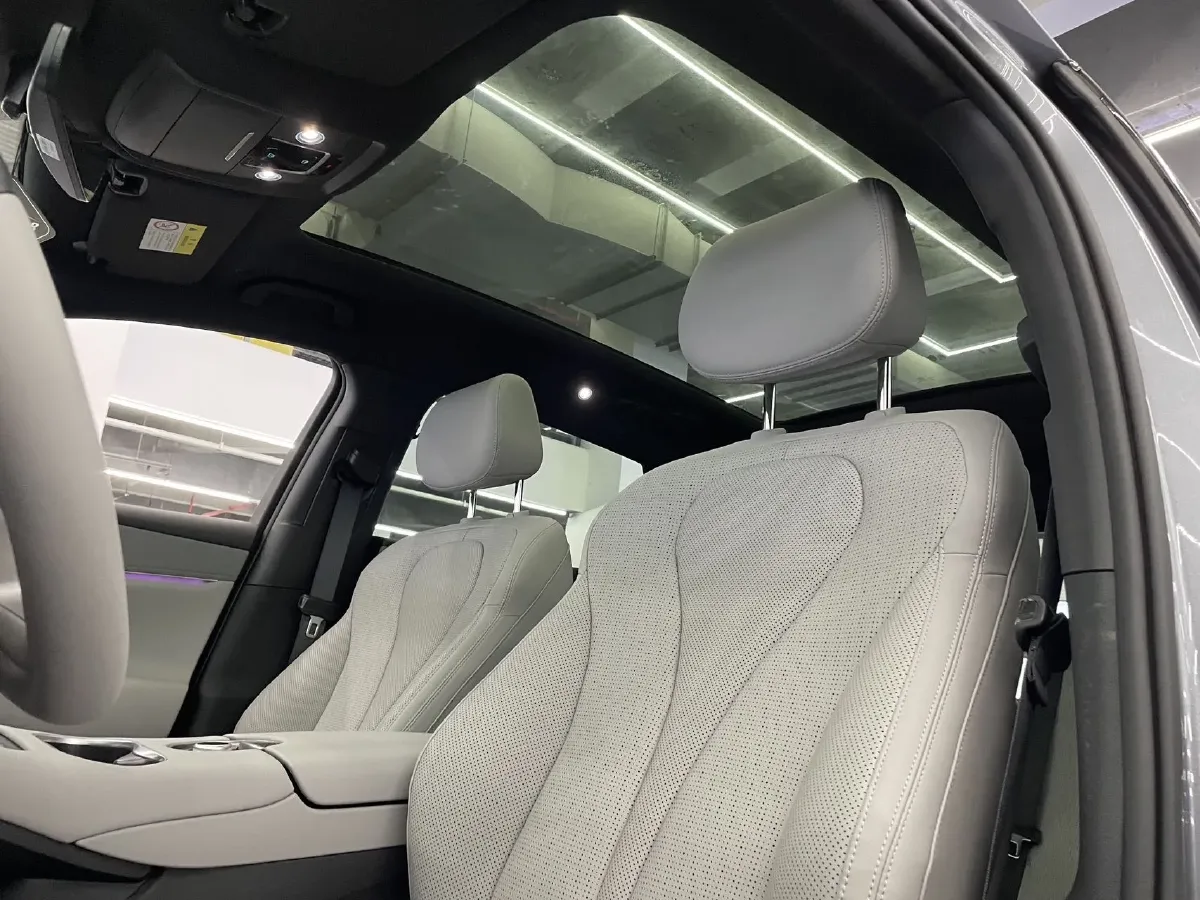 2025 LanDian E5 PLUS 1.5L 95HP L4 E-CVT PHEV,autocango,china used car exporter,china ev exporter,chinese used car exporter,chinese used ev exporter