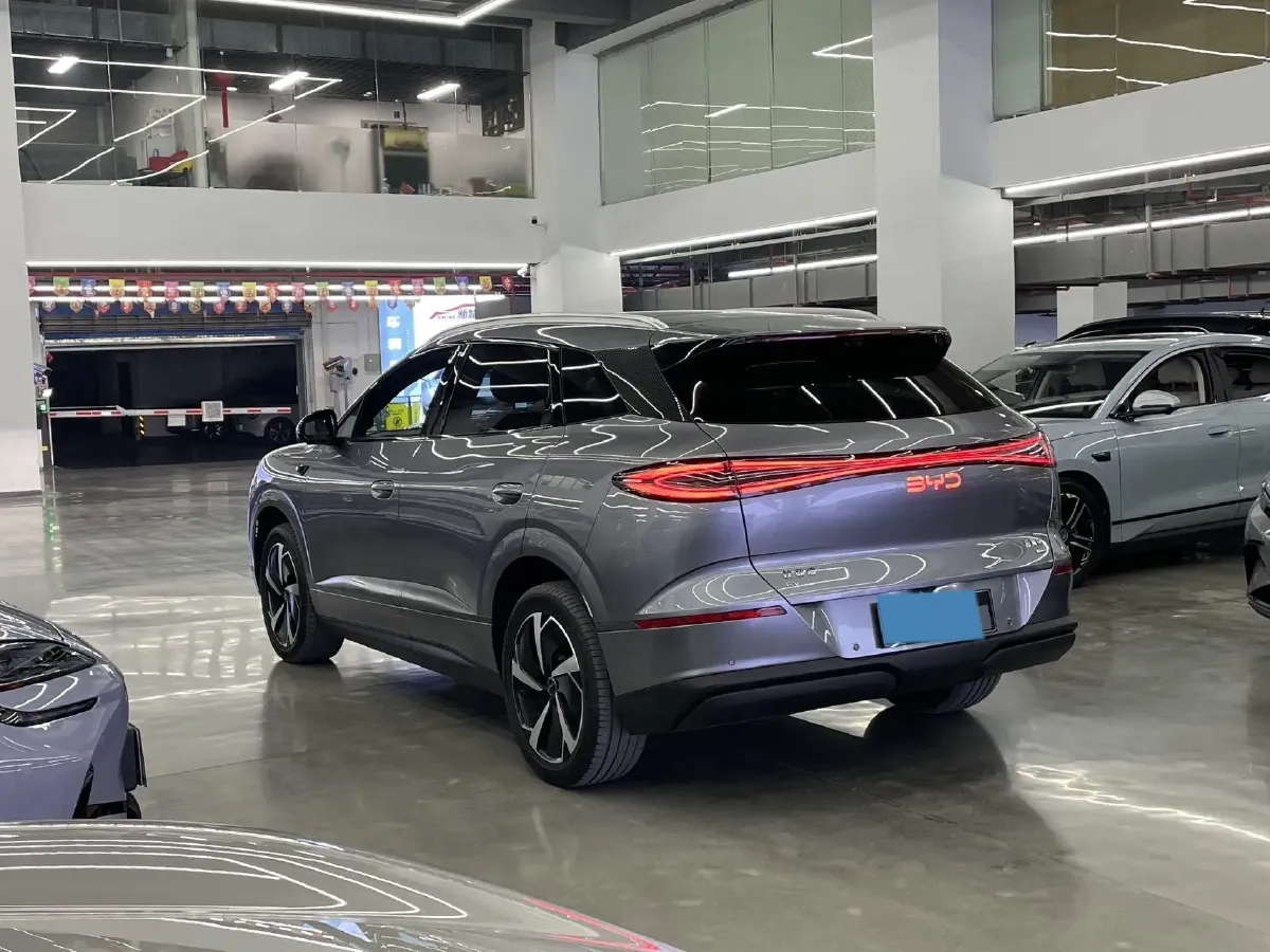 2025 LanDian E5 PLUS 1.5L 95HP L4 E-CVT PHEV,autocango,china used car exporter,china ev exporter,chinese used car exporter,chinese used ev exporter