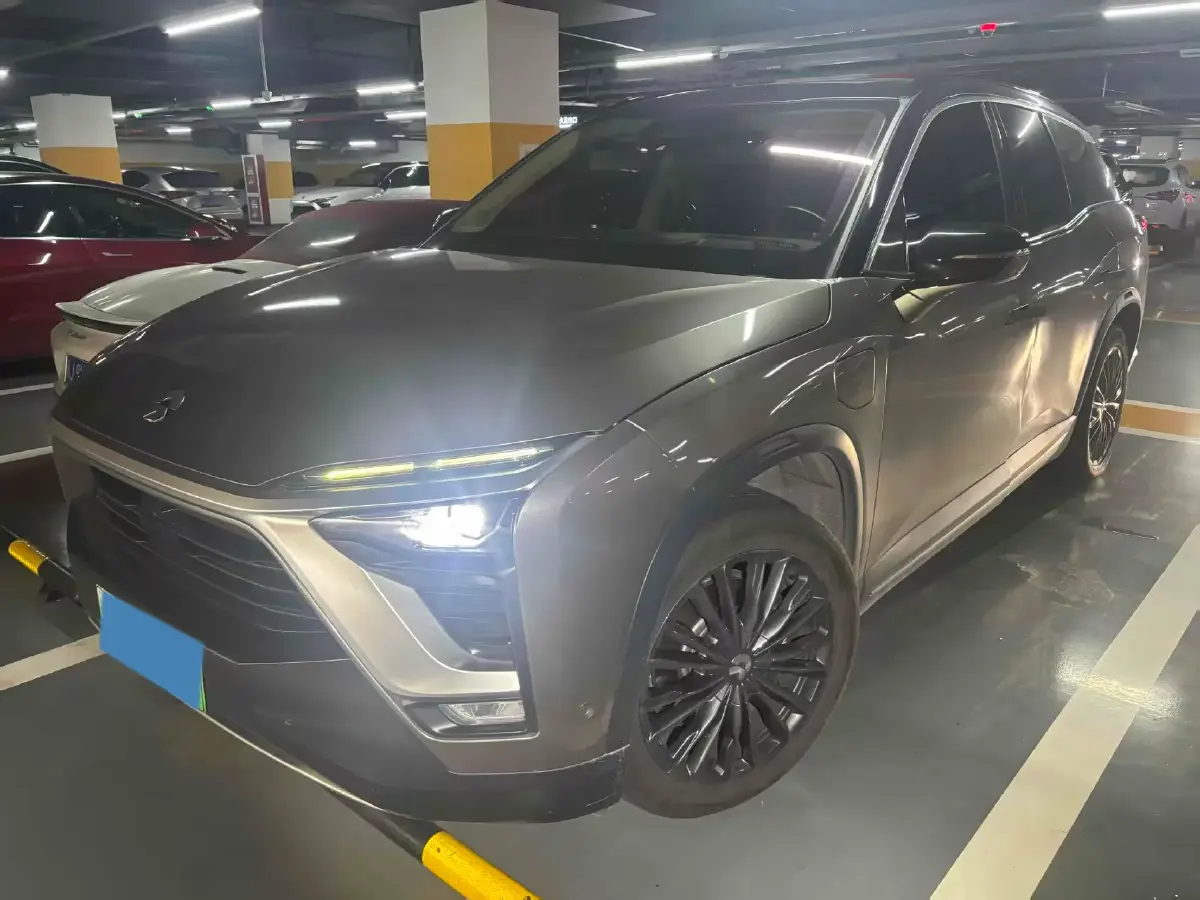 2018 NIO ES8 BEV 70KWH