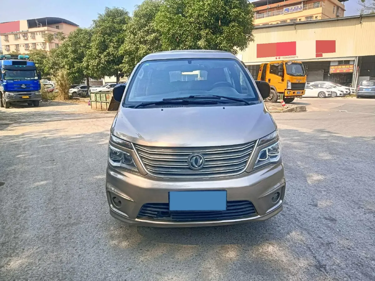 2012 Foton Scenery 2.0T 71HP L4 5MT,autocango,china used car exporter,china ev exporter,chinese used car exporter,chinese used ev exporter