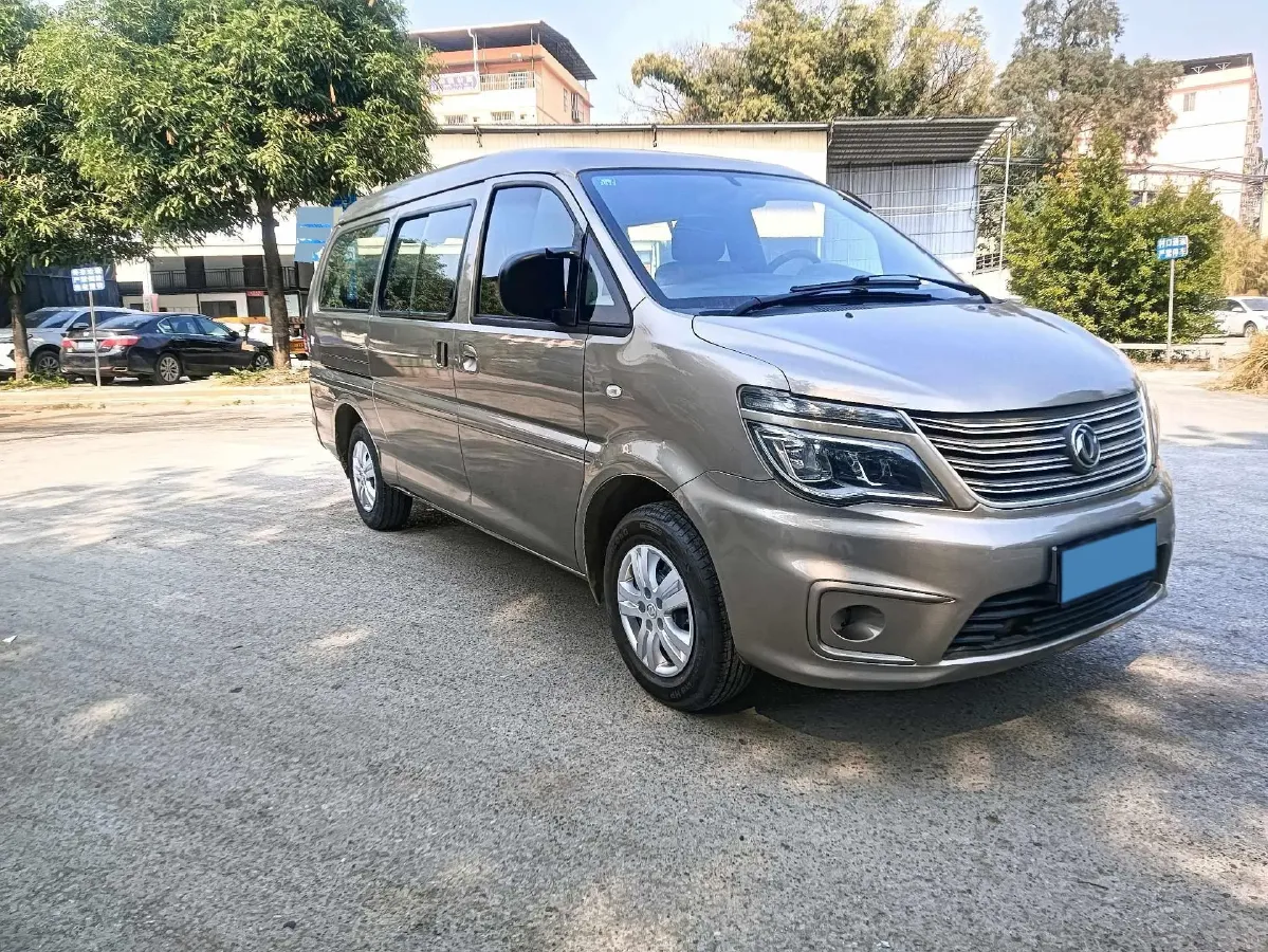 2012 Foton Scenery 2.0T 71HP L4 5MT,autocango,china used car exporter,china ev exporter,chinese used car exporter,chinese used ev exporter