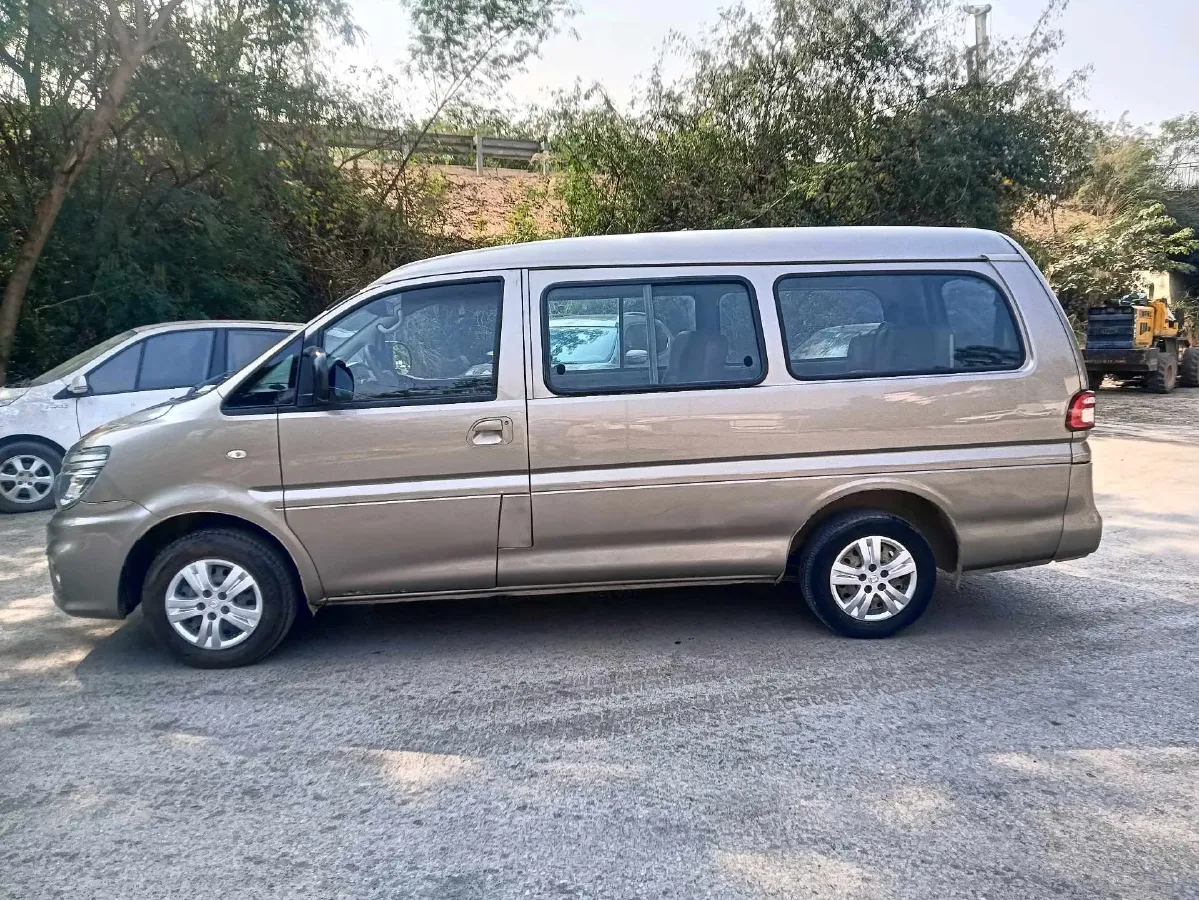 2012 Foton Scenery 2.0T 71HP L4 5MT,autocango,china used car exporter,china ev exporter,chinese used car exporter,chinese used ev exporter