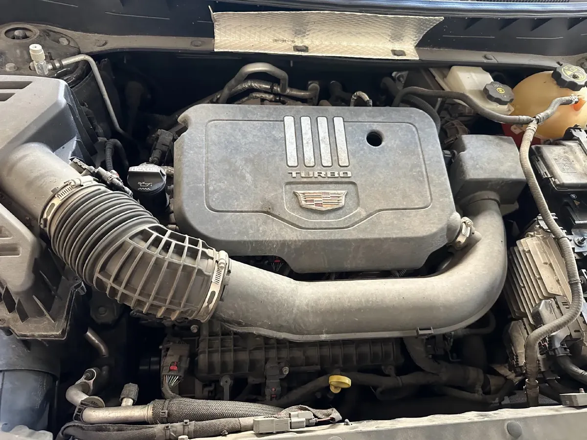 2021 Cadillac XT6 2.0T 237HP L4 9AT,autocango,china used car exporter,china ev exporter,chinese used car exporter,chinese used ev exporter