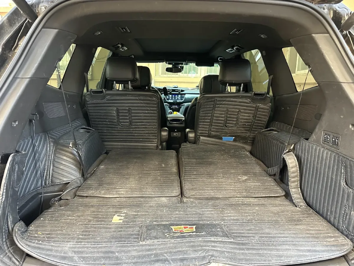 2021 Cadillac XT6 2.0T 237HP L4 9AT,autocango,china used car exporter,china ev exporter,chinese used car exporter,chinese used ev exporter