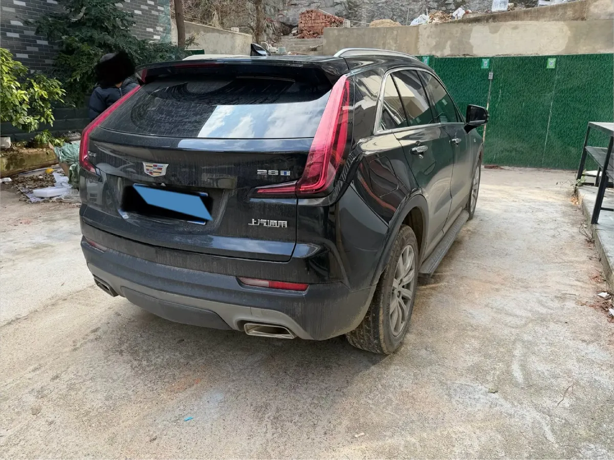 2022 Cadillac XT4 2.0T 237HP L4 9AT,autocango,china used car exporter,china ev exporter,chinese used car exporter,chinese used ev exporter