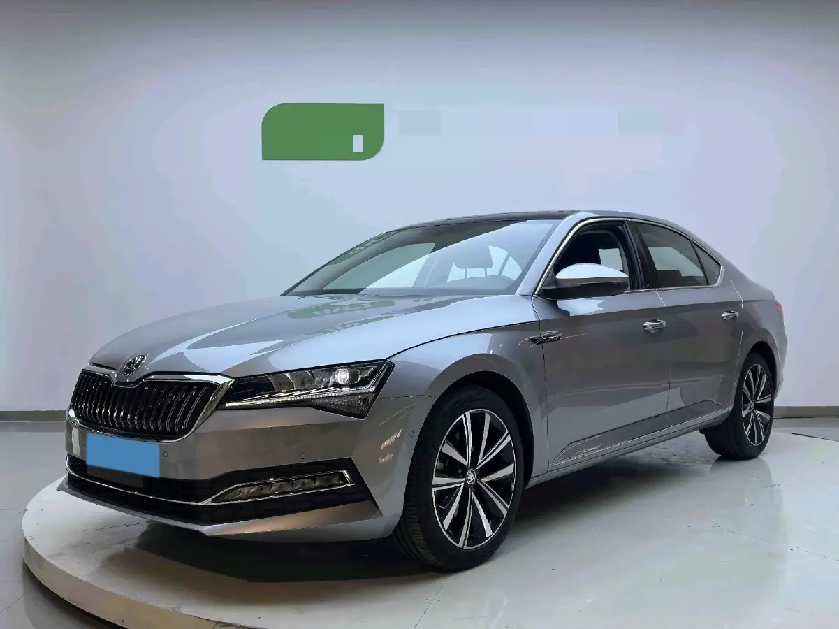 2023 Skoda Superb 1.4T 150HP L4 7DCT