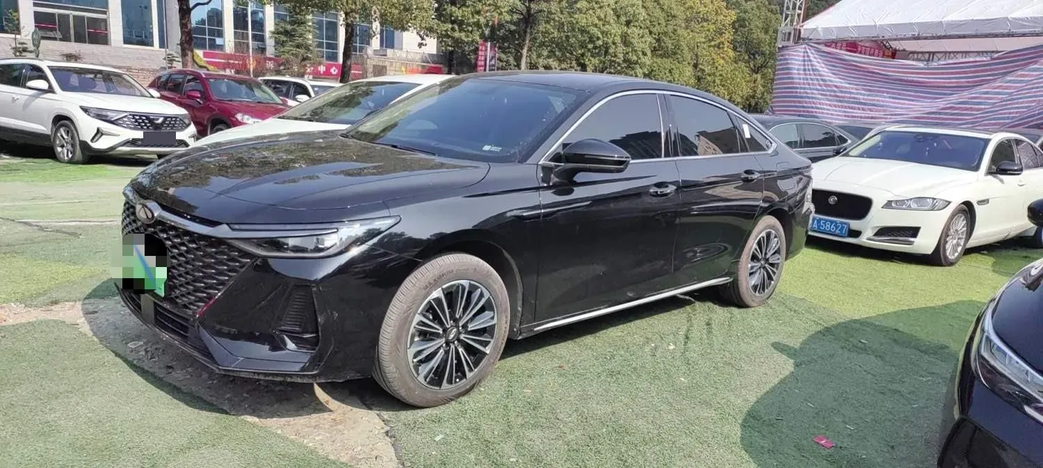 2025 Fulwin FulwinA8L 1.5L 102HP L4 1DHT PHEV 9.525KWH,autocango,china used car exporter,china ev exporter,chinese used car exporter,chinese used ev exporter