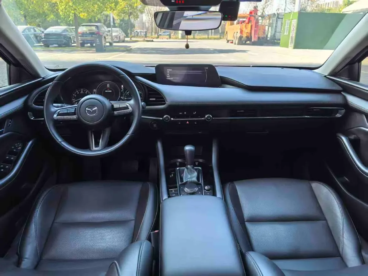 2021 Mazda 3 Axela 2.0L 158HP L4 6AT,autocango,china used car exporter,china ev exporter,chinese used car exporter,chinese used ev exporter
