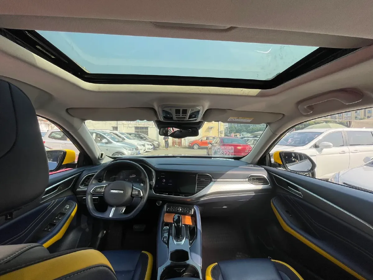 2021 Haval F7 2.0T 224HP L4 7DCT,autocango,china used car exporter,china ev exporter,chinese used car exporter,chinese used ev exporter