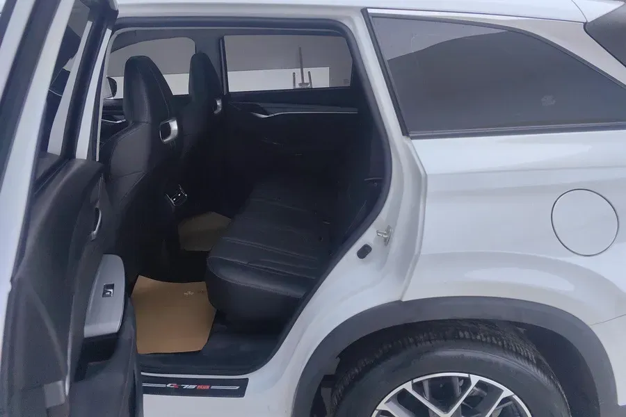 2022 ChangAn CS75 Plus 1.5T 178HP L4 6AT,autocango,china used car exporter,china ev exporter,chinese used car exporter,chinese used ev exporter