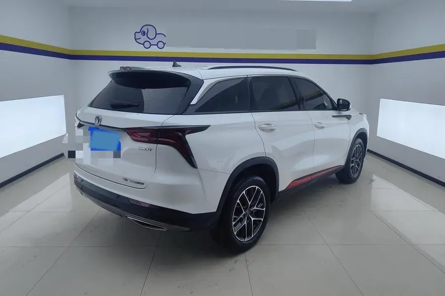 2022 ChangAn CS75 Plus 1.5T 178HP L4 6AT,autocango,china used car exporter,china ev exporter,chinese used car exporter,chinese used ev exporter
