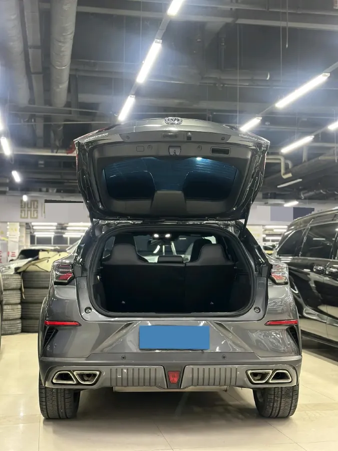 2022 ChangAn UNI-T 1.5T 188HP L4 7DCT,autocango,china used car exporter,china ev exporter,chinese used car exporter,chinese used ev exporter