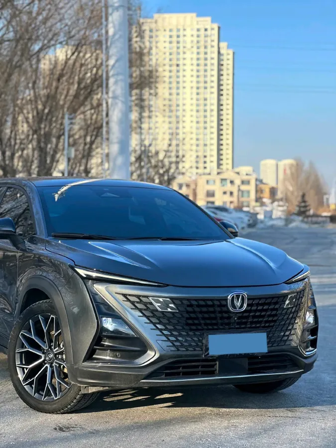 2022 ChangAn UNI-T 1.5T 188HP L4 7DCT,autocango,china used car exporter,china ev exporter,chinese used car exporter,chinese used ev exporter