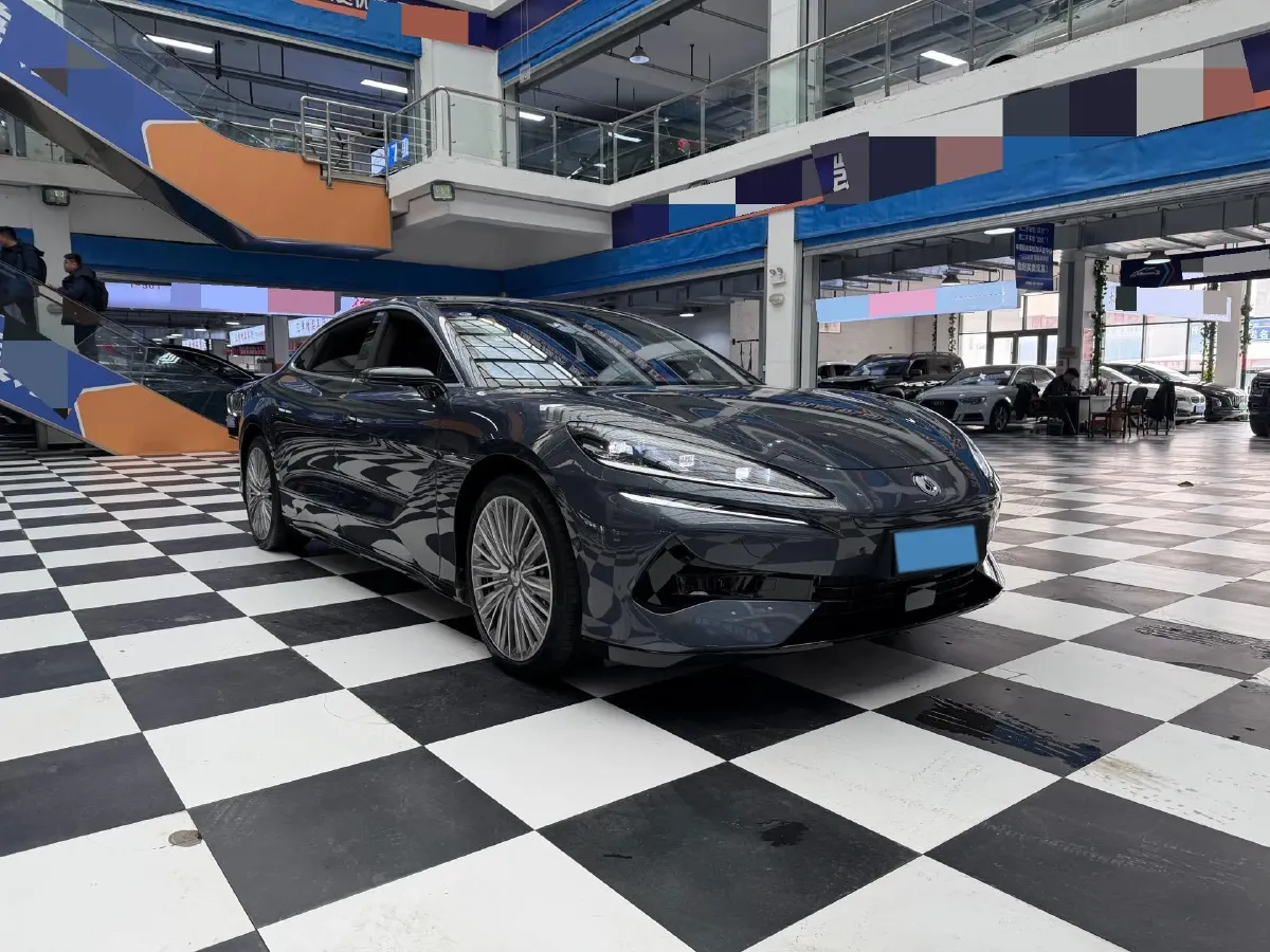 2024 Denza DenzaZ9 2.0T 207HP L4 E-CVT PHEV 38.5KWH,autocango,china used car exporter,china ev exporter,chinese used car exporter,chinese used ev exporter