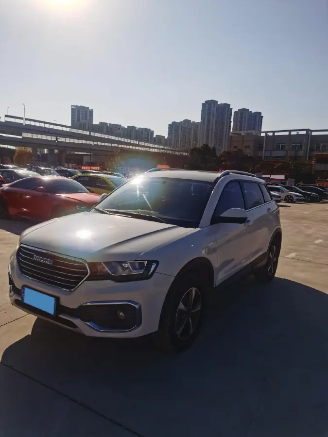 2017 Haval H6 Coupe 2.0T 197HP L4 6MT