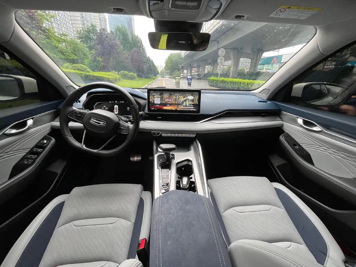 2021 Geely Preface 2.0T 190HP L4 7DCT,autocango,china used car exporter,china ev exporter,chinese used car exporter,chinese used ev exporter