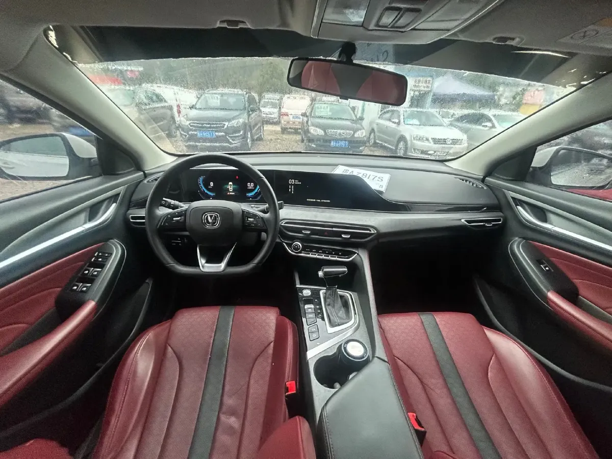 2021 ChangAn Eado 1.4T 160HP L4 7DCT,autocango,china used car exporter,china ev exporter,chinese used car exporter,chinese used ev exporter