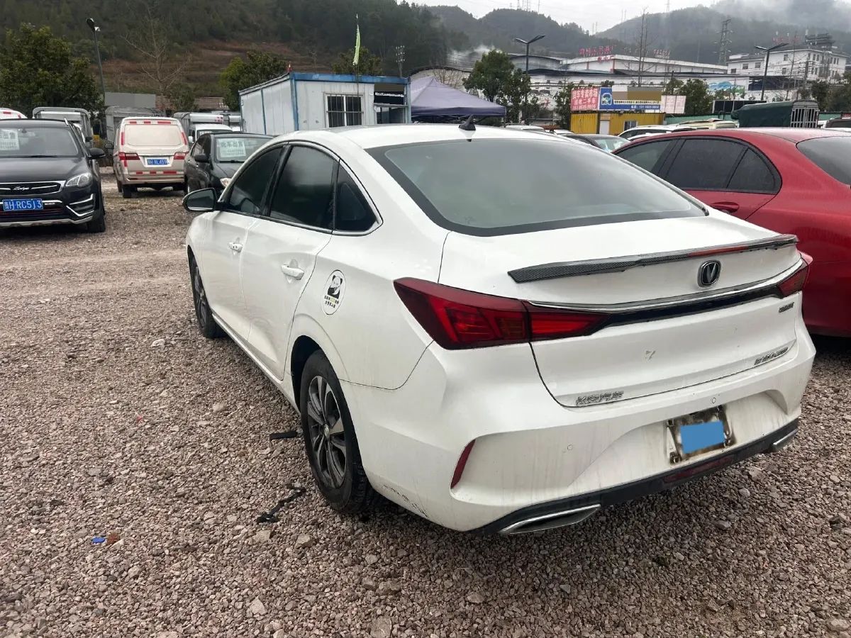 2021 ChangAn Eado 1.4T 160HP L4 7DCT,autocango,china used car exporter,china ev exporter,chinese used car exporter,chinese used ev exporter