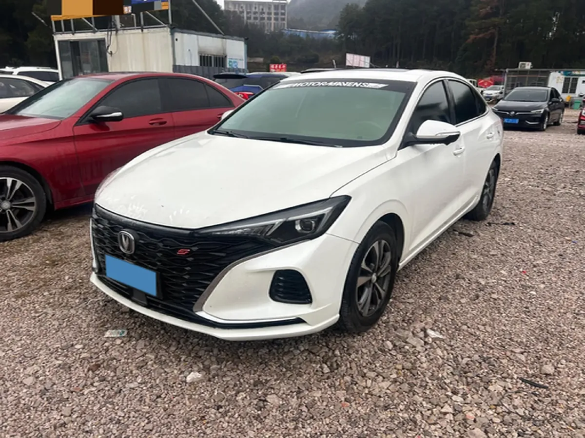 2021 ChangAn Eado 1.4T 160HP L4 7DCT,autocango,china used car exporter,china ev exporter,chinese used car exporter,chinese used ev exporter