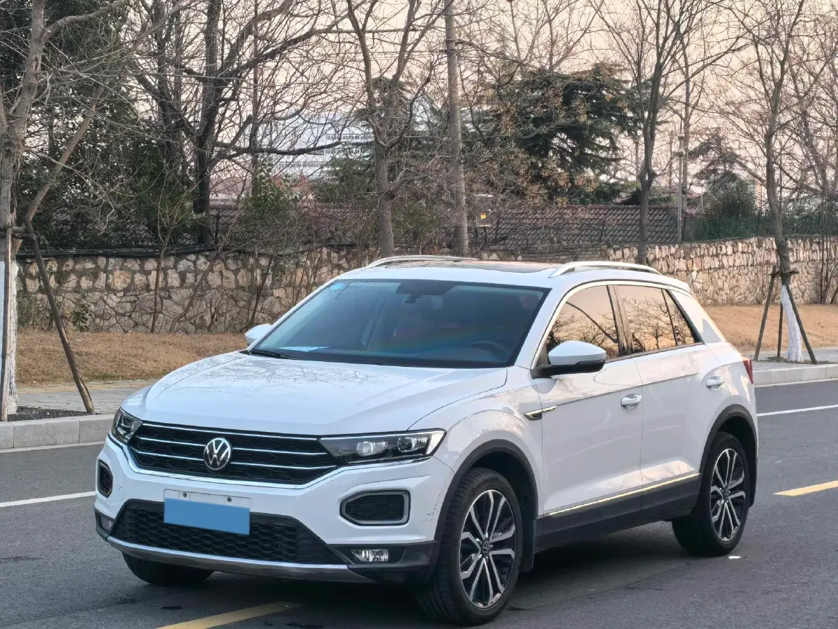 2021 Volkswagen T-Roc 1.4T 150HP L4 7DCT
