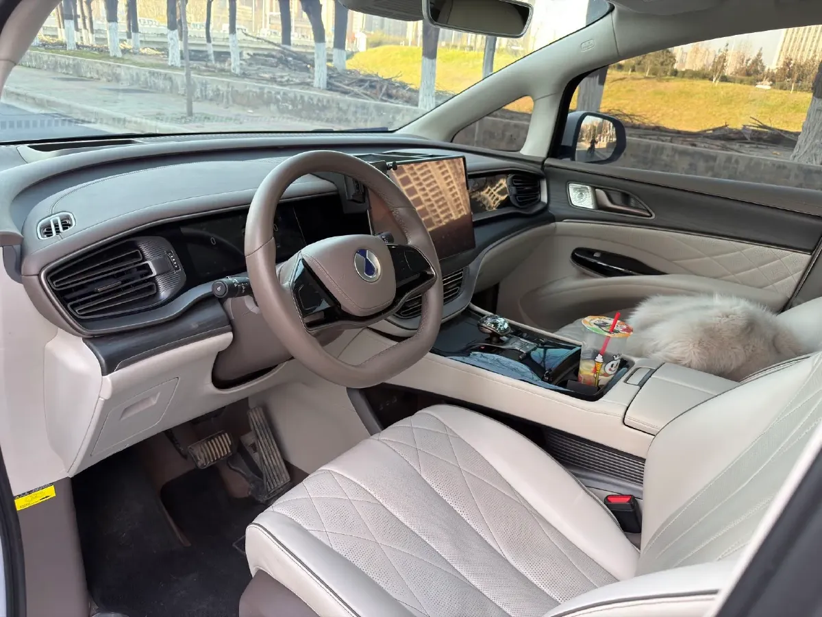 2022 Honda Odyssey 2.0L 146HP L4 E-CVT Hybrid,autocango,china used car exporter,china ev exporter,chinese used car exporter,chinese used ev exporter