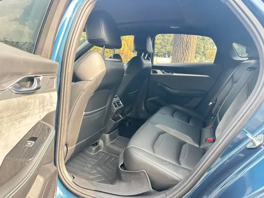 2023 Geely Preface 2.0T 190HP L4 7DCT,autocango,china used car exporter,china ev exporter,chinese used car exporter,chinese used ev exporter