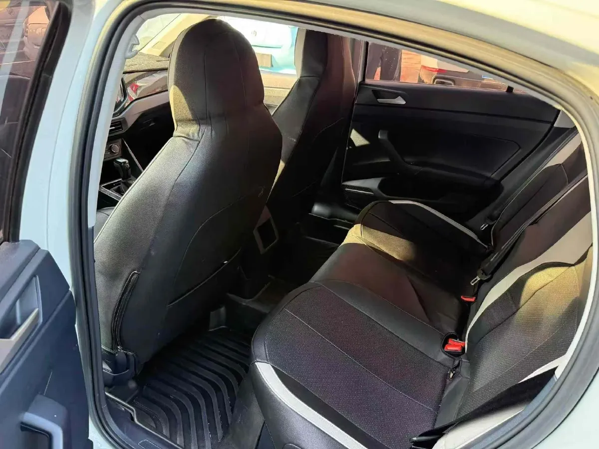 2023 Mazda 3 Axela 1.5L 117HP L4 6AT,autocango,china used car exporter,china ev exporter,chinese used car exporter,chinese used ev exporter