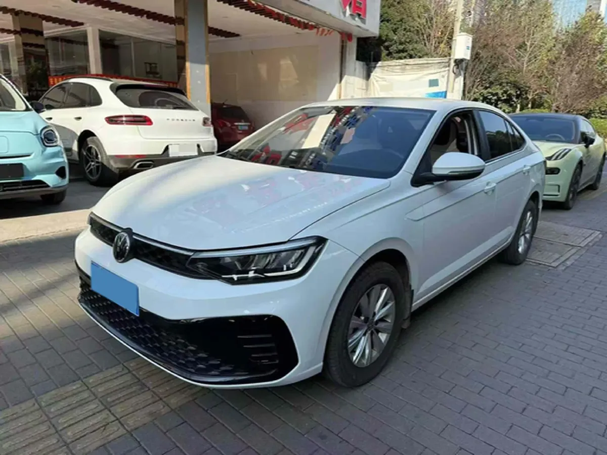 2023 Mazda 3 Axela 1.5L 117HP L4 6AT,autocango,china used car exporter,china ev exporter,chinese used car exporter,chinese used ev exporter