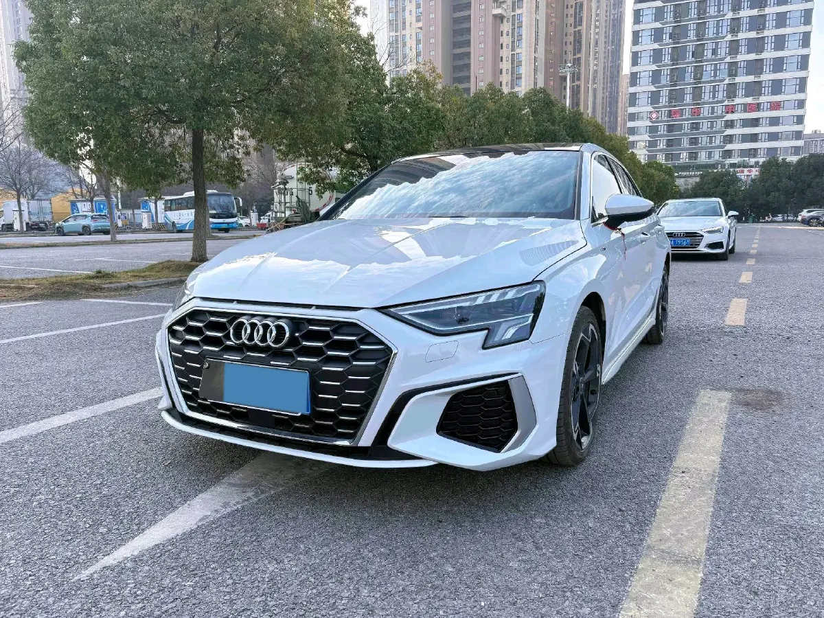 2022 Audi A3 1.4T 150HP L4 7DCT