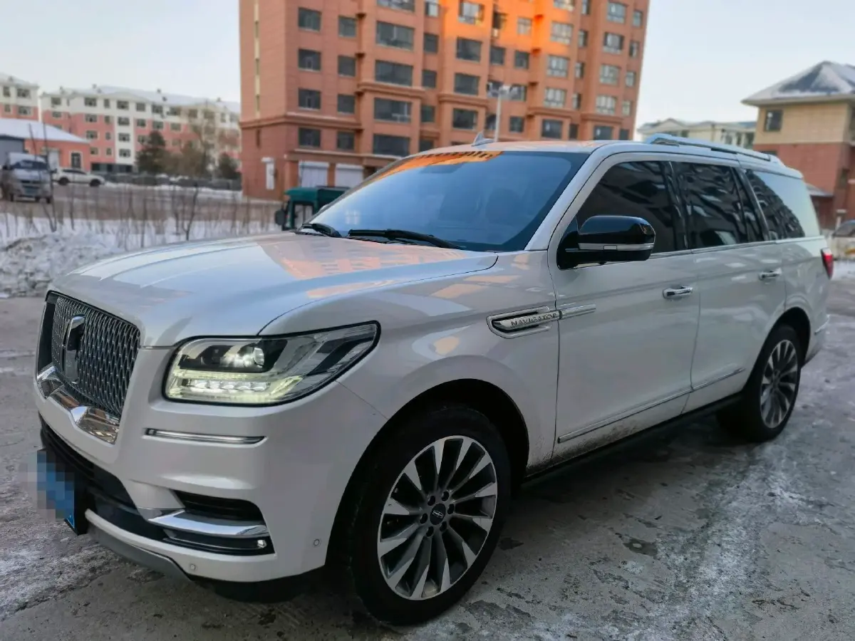 2018 Lincoln Navigator 3.5T 415HP V6 10AT
