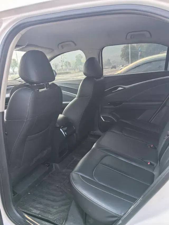 2021 Roewe RX5 1.5T 181HP L4 7DCT,autocango,china used car exporter,china ev exporter,chinese used car exporter,chinese used ev exporter