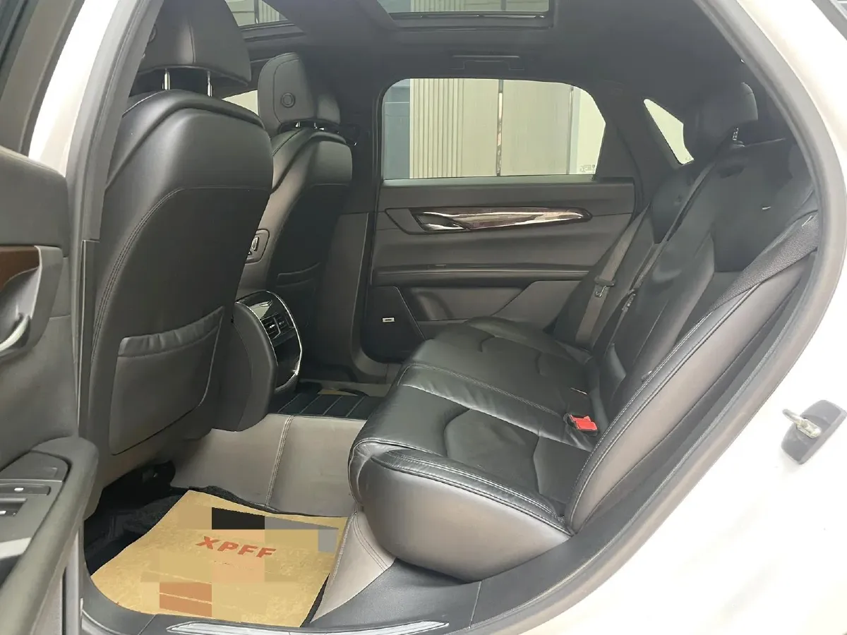 2020 Cadillac CT6 2.0T 241HP L4 10AT,autocango,china used car exporter,china ev exporter,chinese used car exporter,chinese used ev exporter