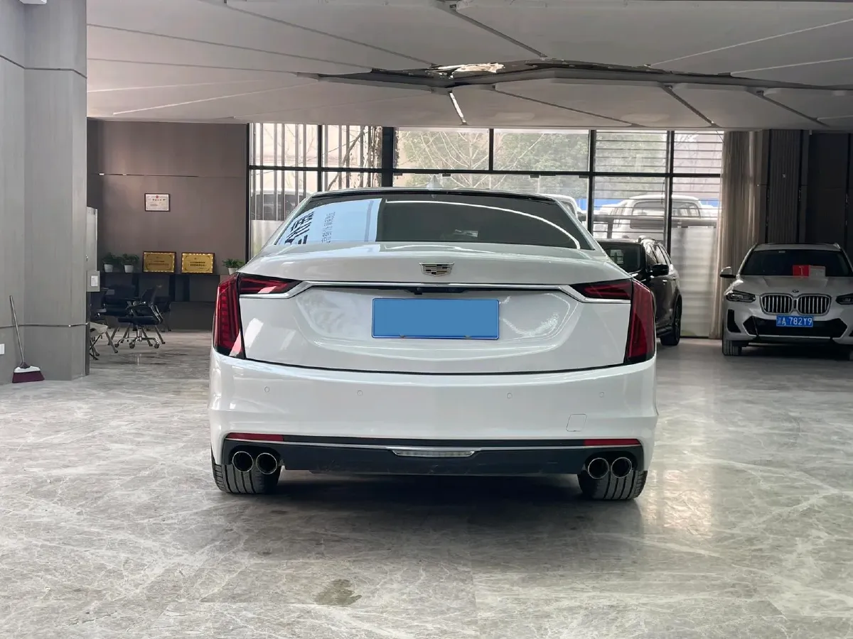 2020 Cadillac CT6 2.0T 241HP L4 10AT,autocango,china used car exporter,china ev exporter,chinese used car exporter,chinese used ev exporter