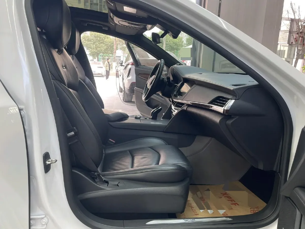 2020 Cadillac CT6 2.0T 241HP L4 10AT,autocango,china used car exporter,china ev exporter,chinese used car exporter,chinese used ev exporter