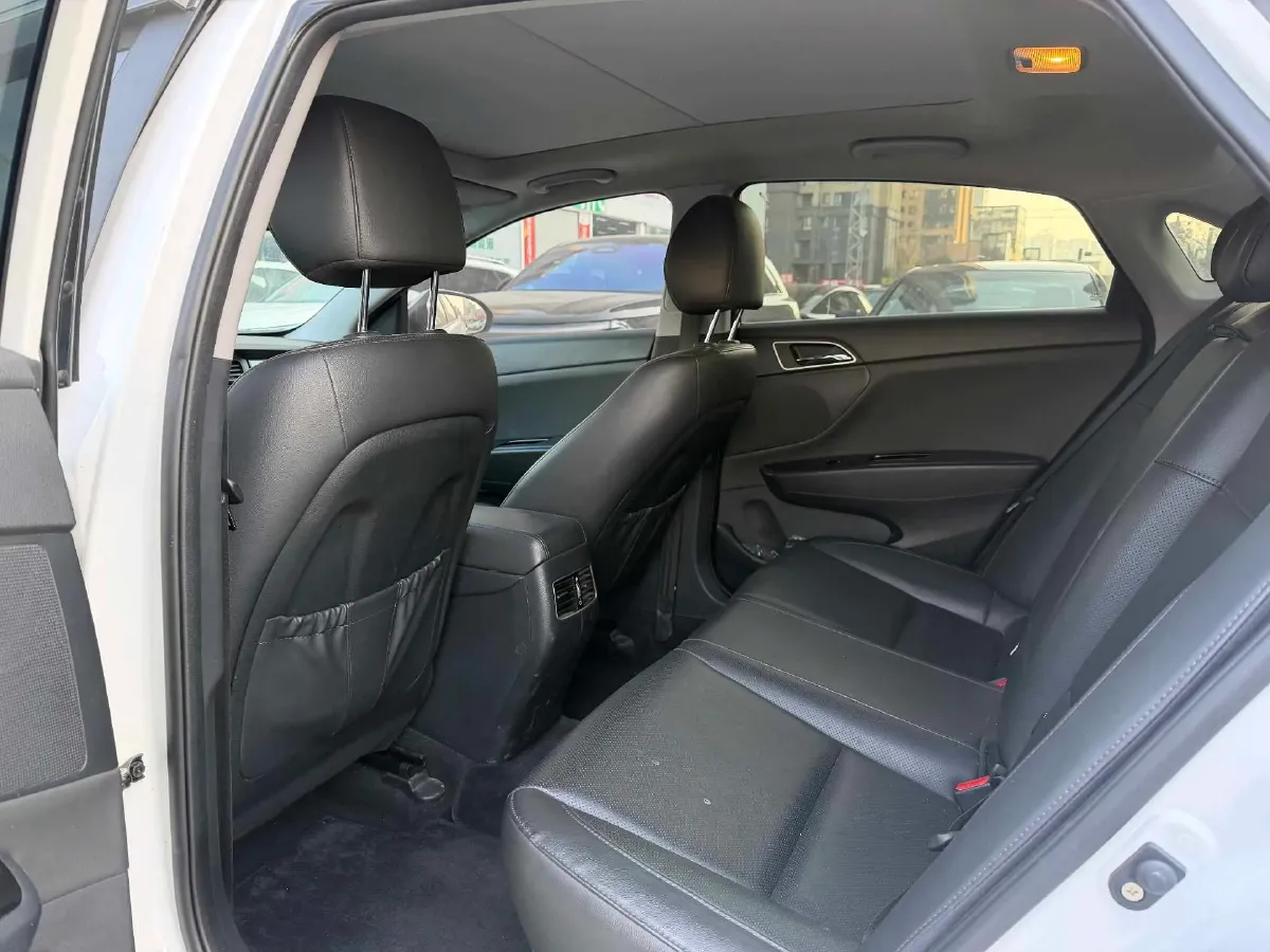 2019 Hyundai Mistra 1.8L 143HP L4 6AT,autocango,china used car exporter,china ev exporter,chinese used car exporter,chinese used ev exporter