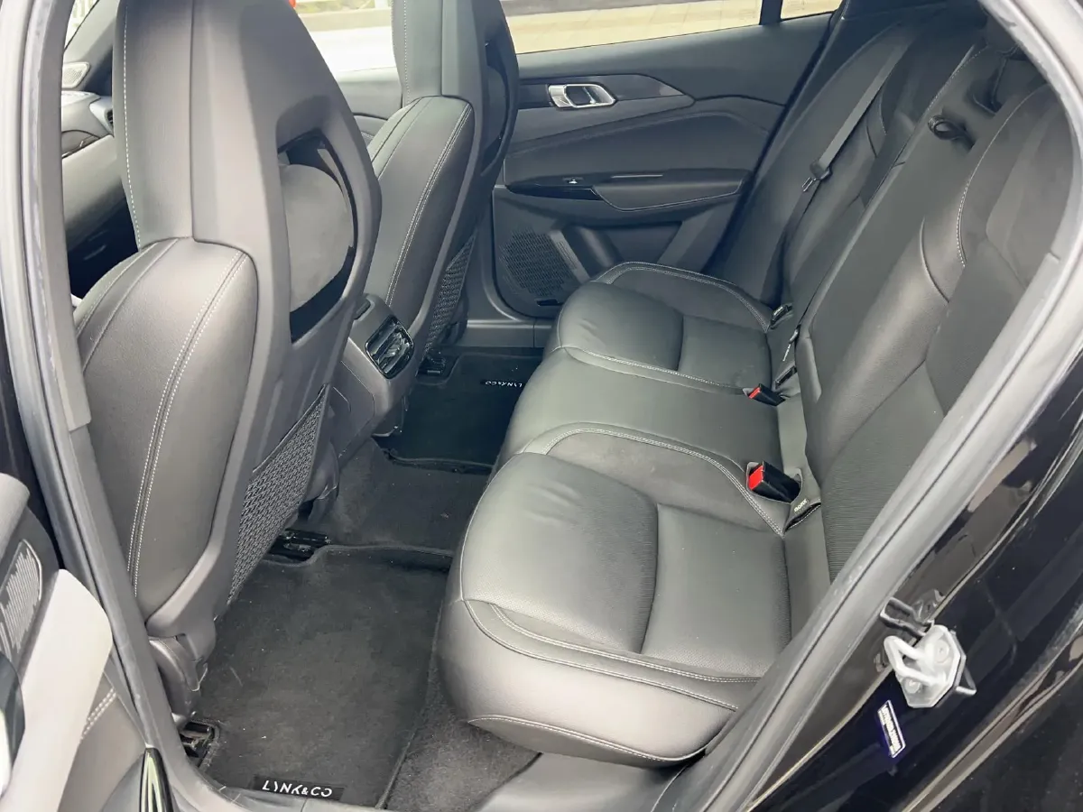 2021 LYNK&CO 03 1.5T 180HP L3 7DCT,autocango,china used car exporter,china ev exporter,chinese used car exporter,chinese used ev exporter