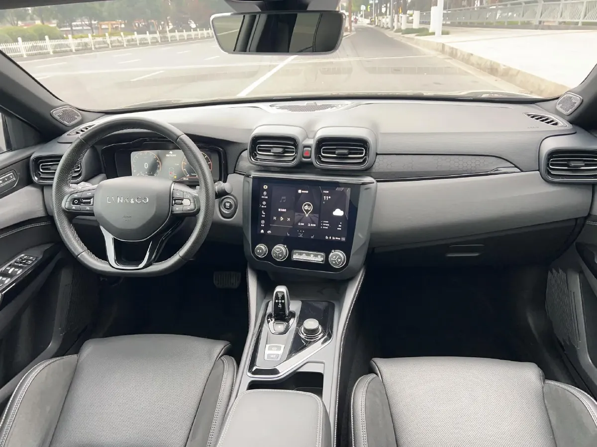 2021 LYNK&CO 03 1.5T 180HP L3 7DCT,autocango,china used car exporter,china ev exporter,chinese used car exporter,chinese used ev exporter