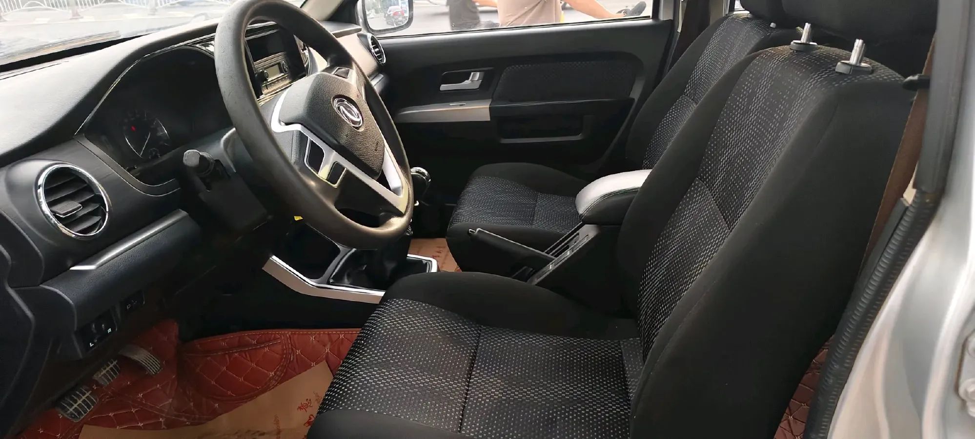 2018 Dongfeng RuiQi 2.5T 140HP L4 6MT,autocango,china used car exporter,china ev exporter,chinese used car exporter,chinese used ev exporter