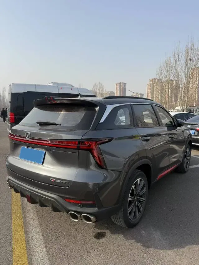 2022 ChangAn CS75 Plus 2.0T 233HP L4 8AT,autocango,china used car exporter,china ev exporter,chinese used car exporter,chinese used ev exporter